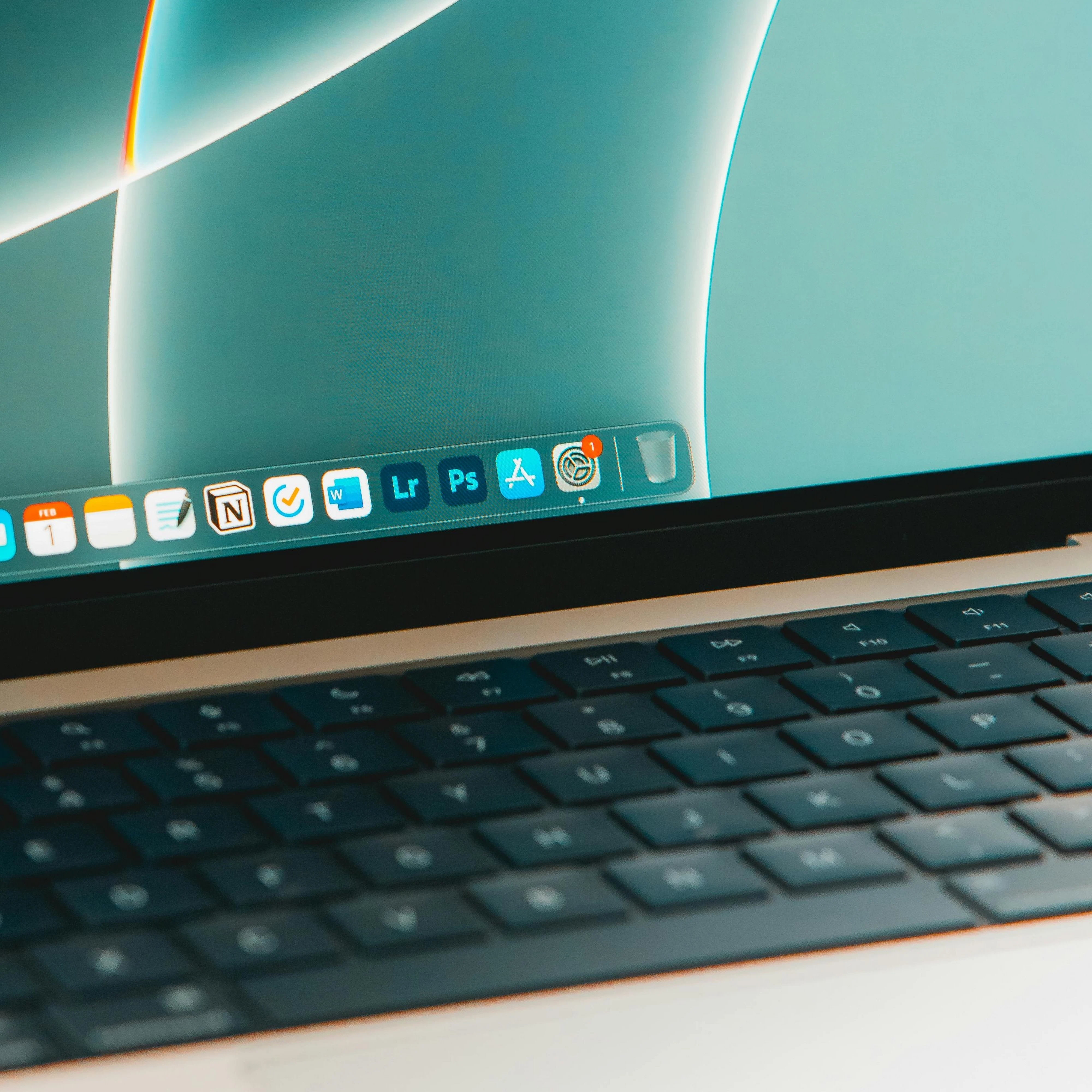 Développement de logiciel Windows et MacOs sur ordinateur portable